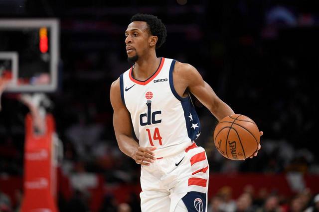 威少生涯第200个三双掘金擒灰熊 篮网险胜黄蜂