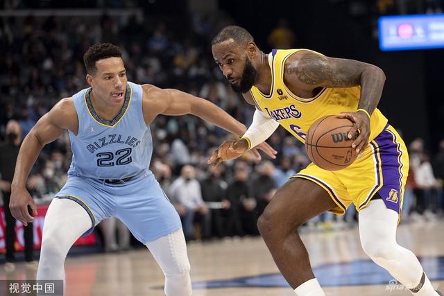 西蒙斯从背伤中完全康复 将无限制参加训练营